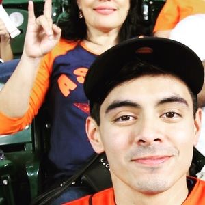 Meet your Posher, Gilbert